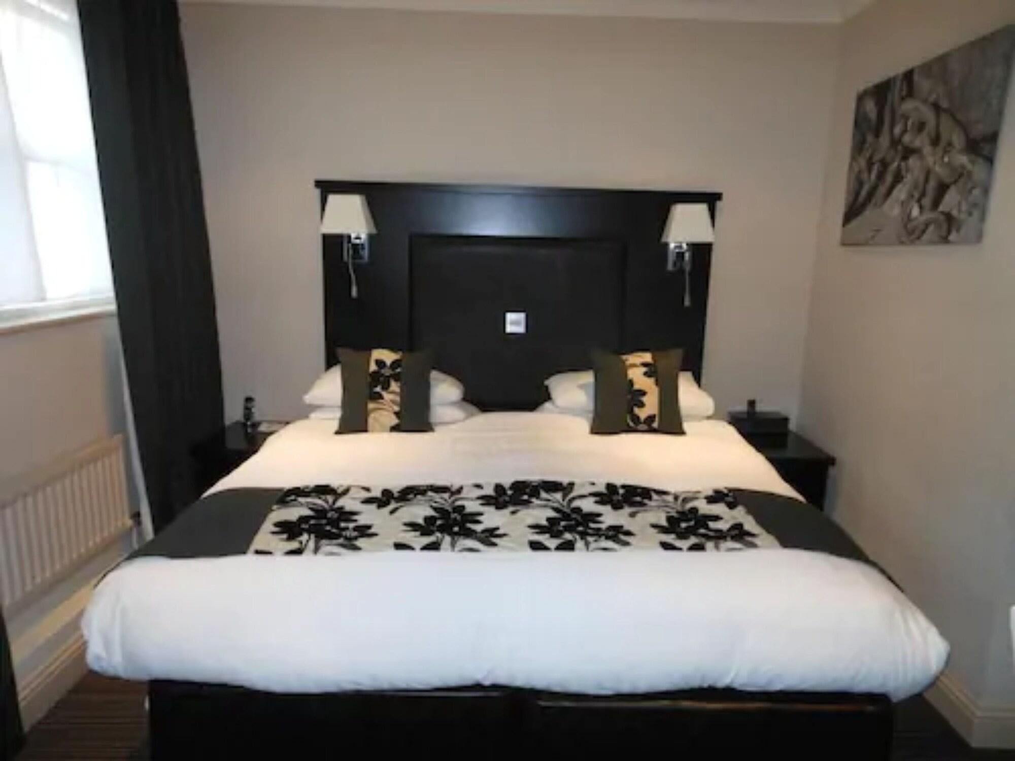The Inn Hotel Bar And Restaurant Saint Helier Jersey Eksteriør bilde