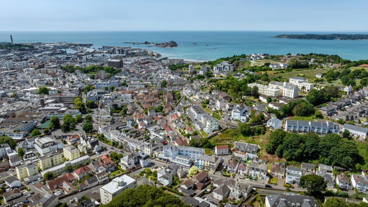 The Inn Hotel Bar And Restaurant Saint Helier Jersey Eksteriør bilde