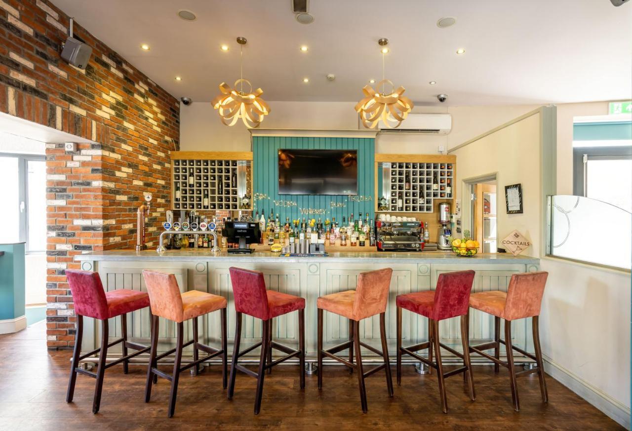 The Inn Hotel Bar And Restaurant Saint Helier Jersey Eksteriør bilde