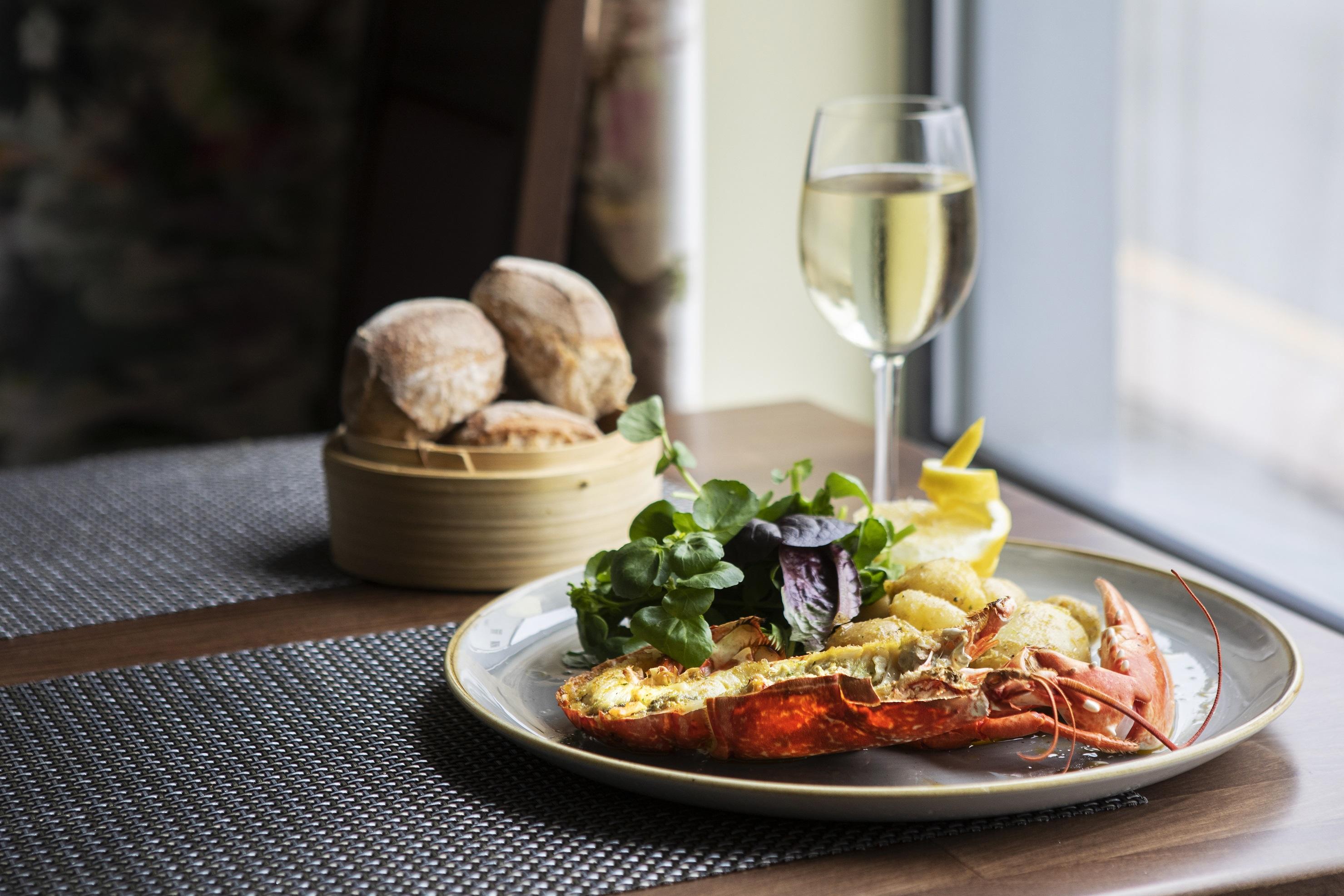 The Inn Hotel Bar And Restaurant Saint Helier Jersey Eksteriør bilde