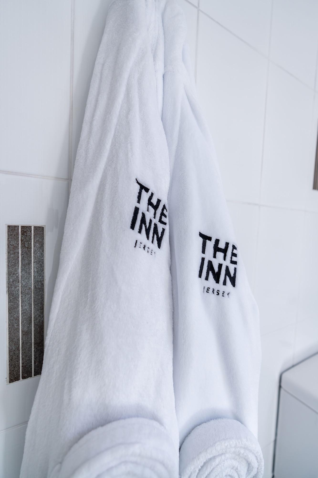 The Inn Hotel Bar And Restaurant Saint Helier Jersey Eksteriør bilde