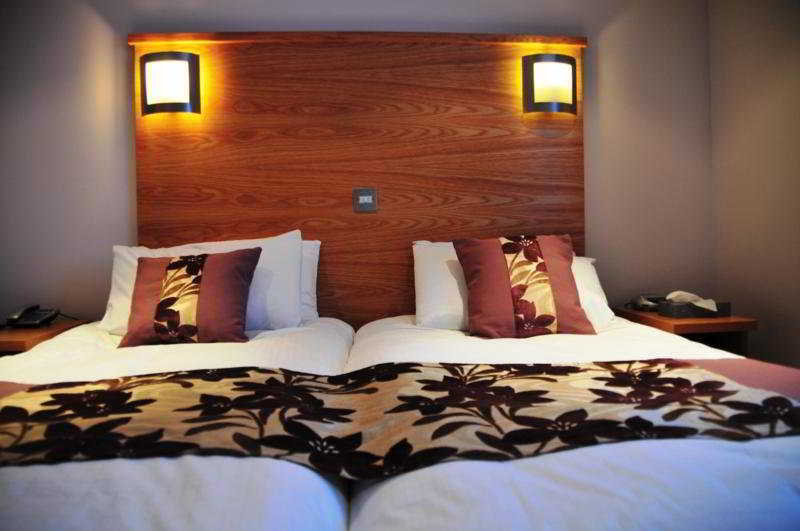 The Inn Hotel Bar And Restaurant Saint Helier Jersey Eksteriør bilde