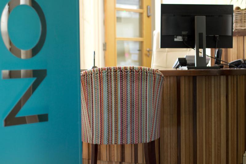 The Inn Hotel Bar And Restaurant Saint Helier Jersey Eksteriør bilde